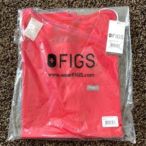 Figs Red Scrub Top